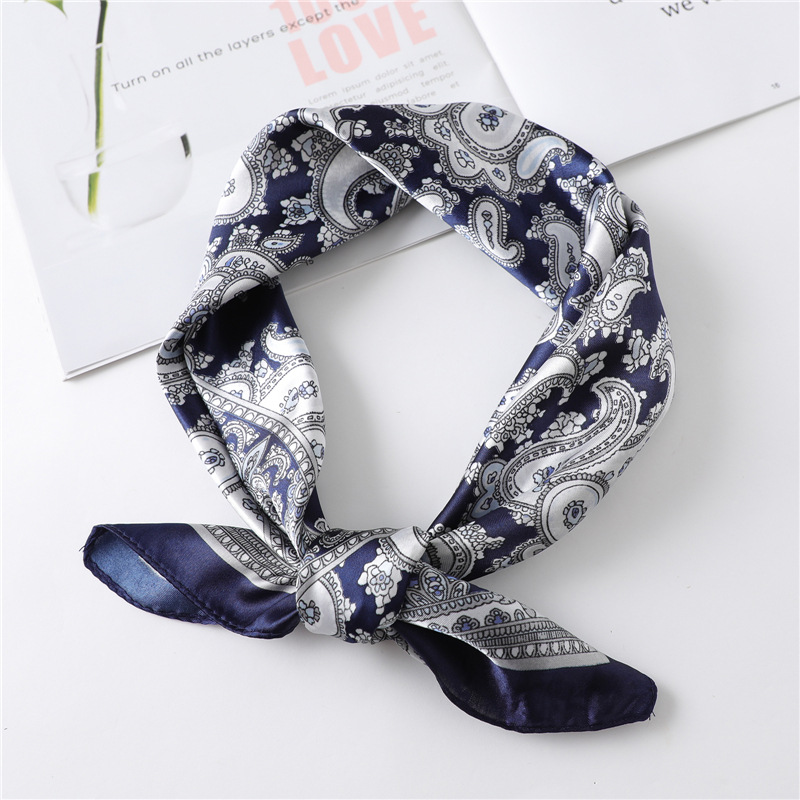 Silk Scarf Square - Lenço de Seda Quadrado de Luxo