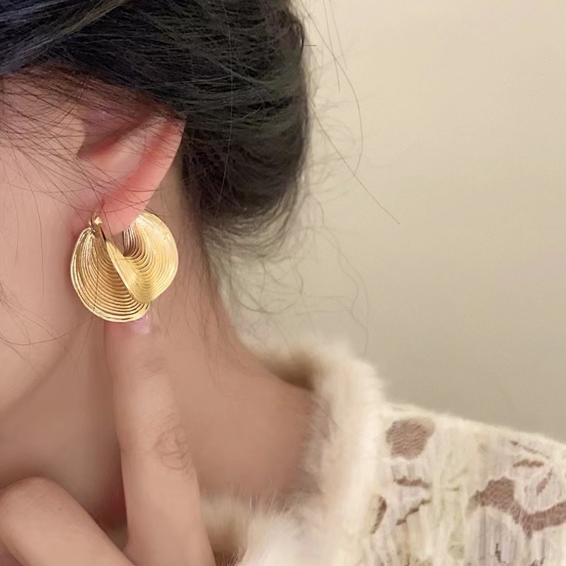Women'S Affordable Accessories - Brincos de Argola Dourados para Mulheres