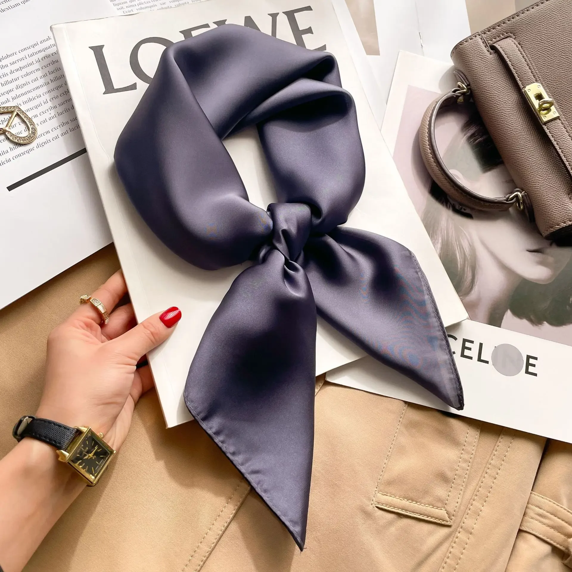 Lenço Hijab de 70cm em Cores S - Silk Scarf Square avaliação e preço