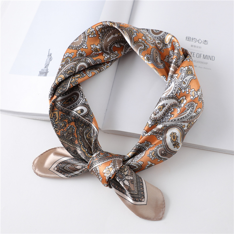 Lenço de Seda Quadrado de Luxo - Silk Scarf Square avaliação e preço