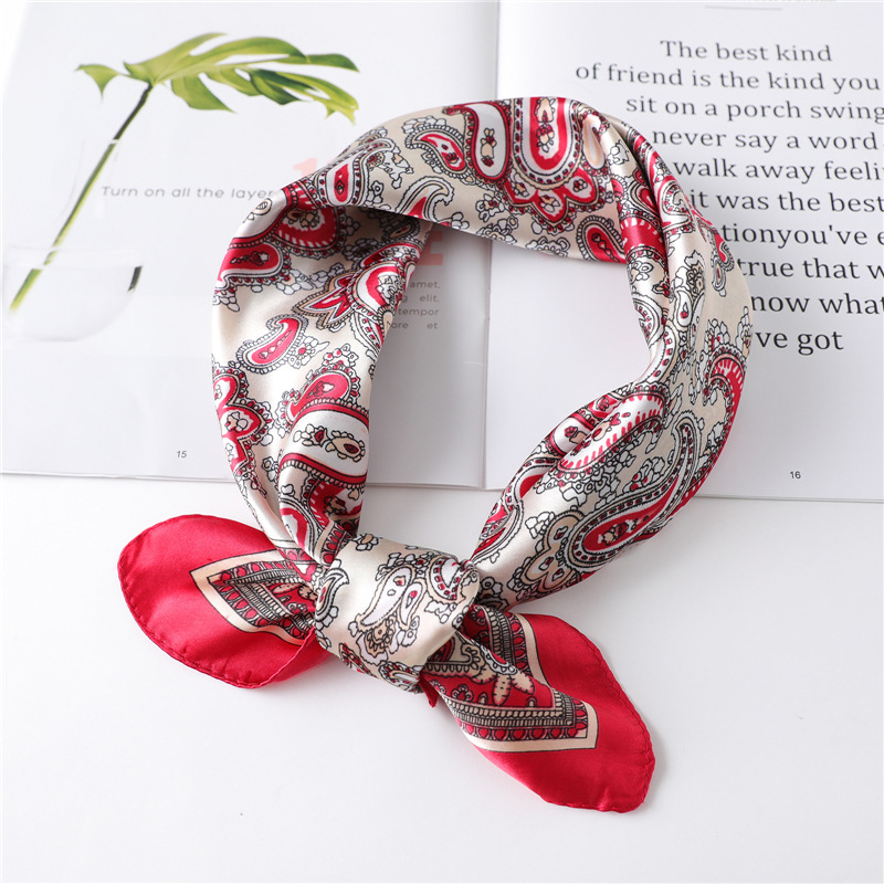 Lenço de Seda Quadrado de Luxo - Silk Scarf Square avaliação e preço