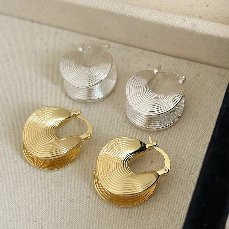 Brincos de Argola Dourados par - Women'S Affordable Accessories avaliação e preço