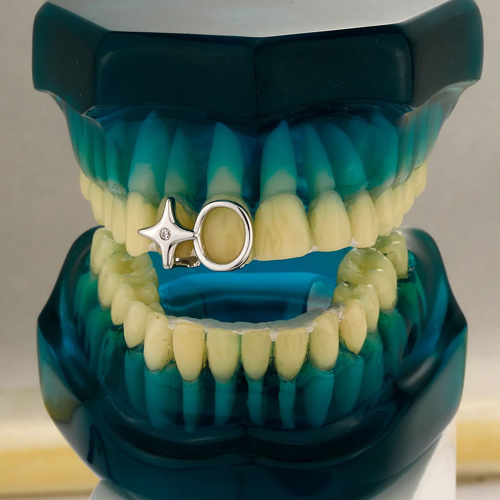 Grillz Dentários Y2K Brilhante - Women'S Y2K Accessories avaliação e preço